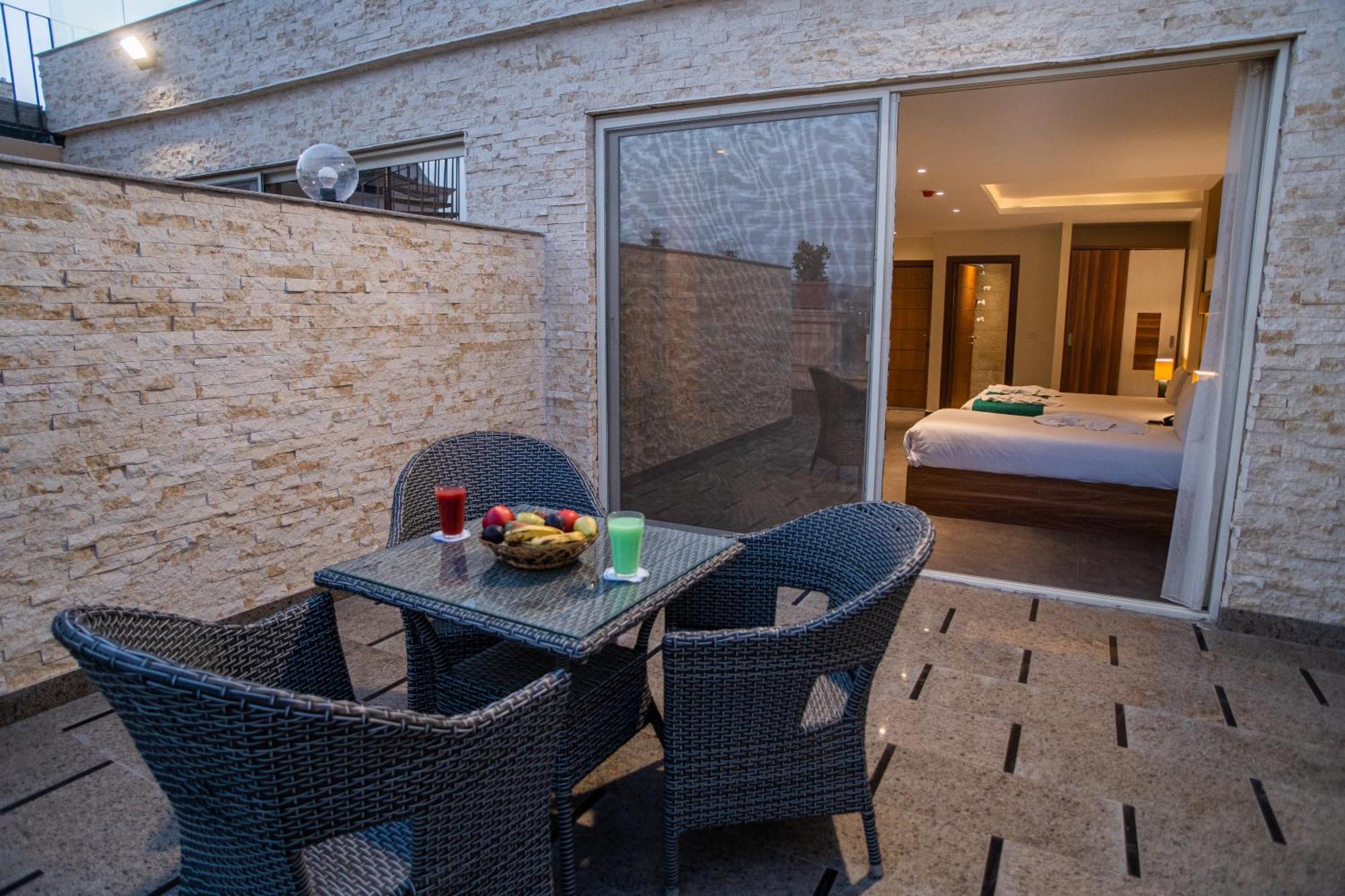 New Top Pyramids Hotel El El Cairo Exterior foto