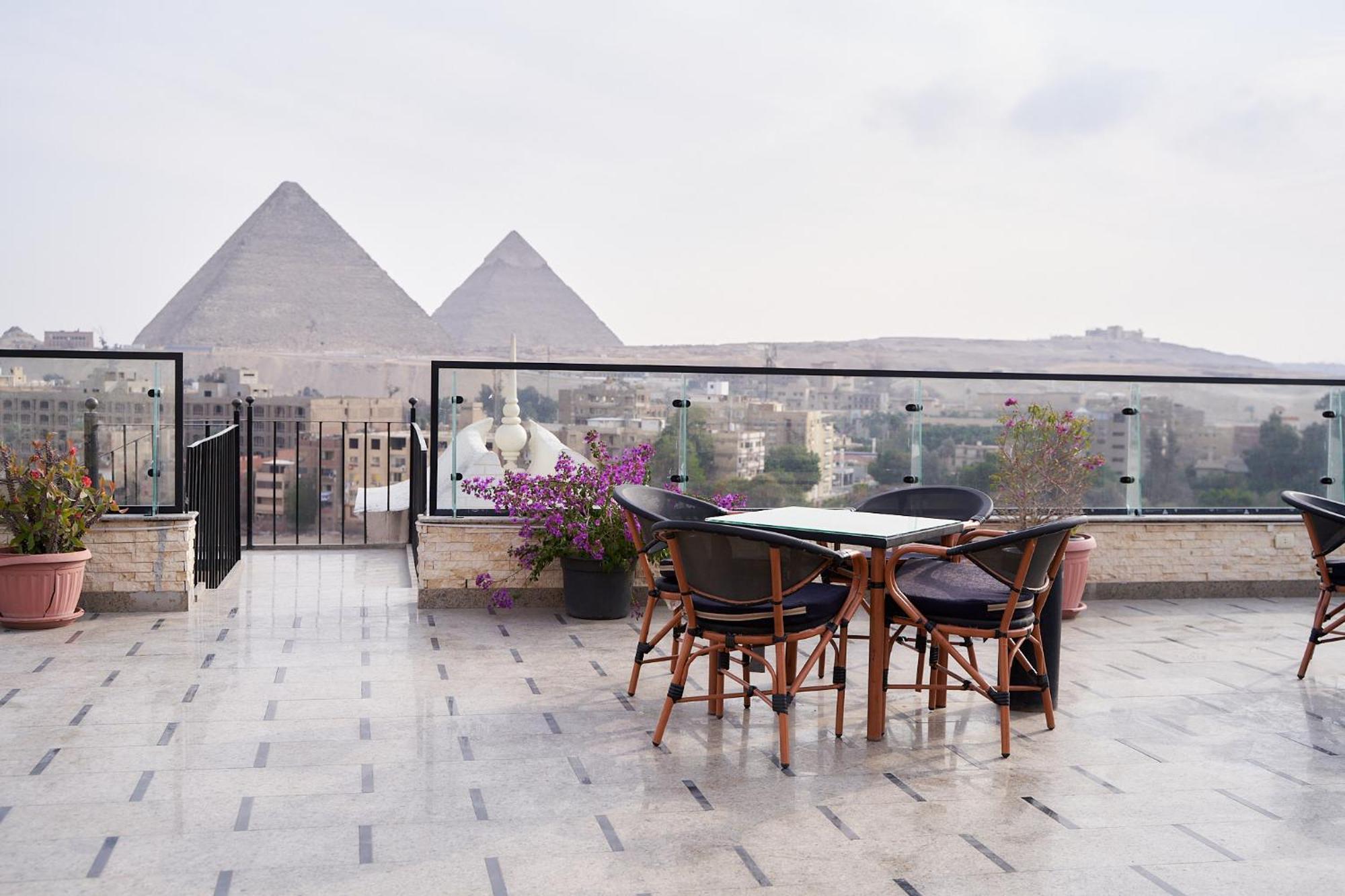 New Top Pyramids Hotel El El Cairo Exterior foto