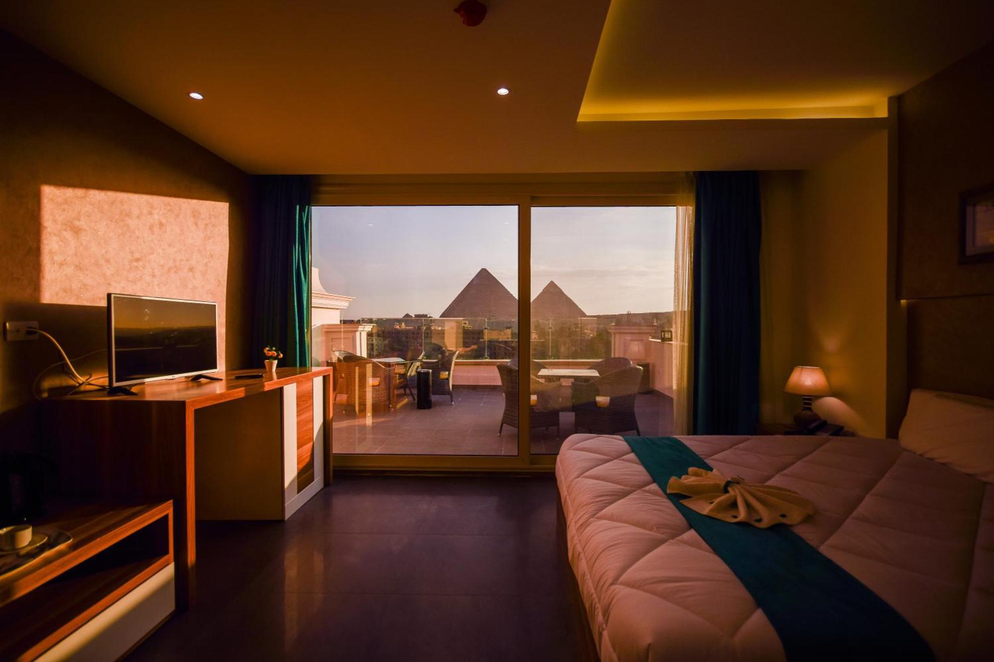 New Top Pyramids Hotel El El Cairo Exterior foto
